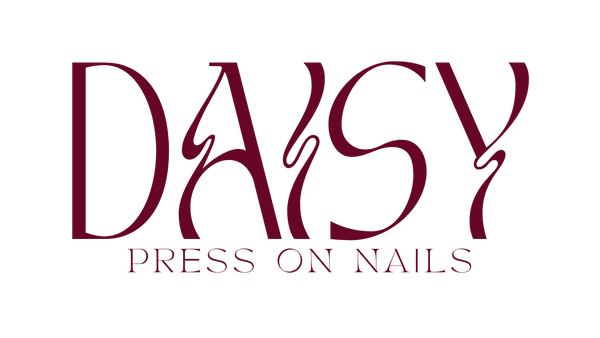 DAISY PRESS ON NAILS